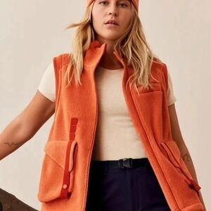 Outdoor Voices Unisex Russet Fleece Vest